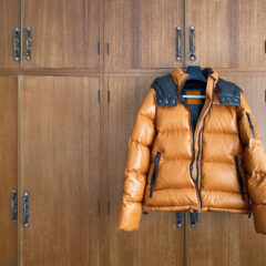 ダウンジャケットの染み抜き方法を、汚れの原因別で紹介！